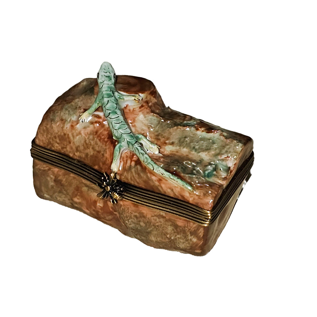 Large Lizard on a Log Limoges Box, view 3