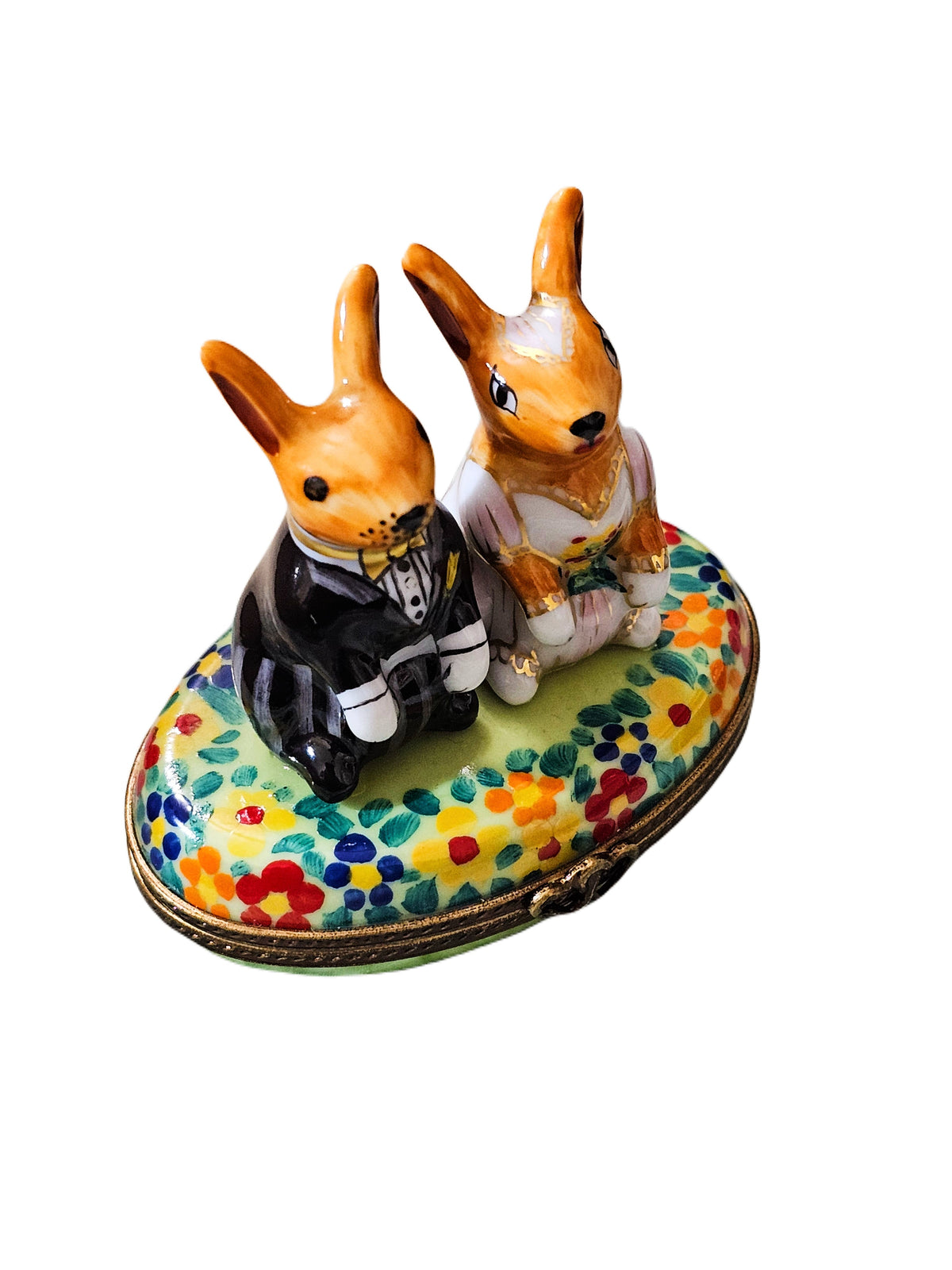 A thoughtful gift for Francophiles: the Wedding Rabbits Limoges box
