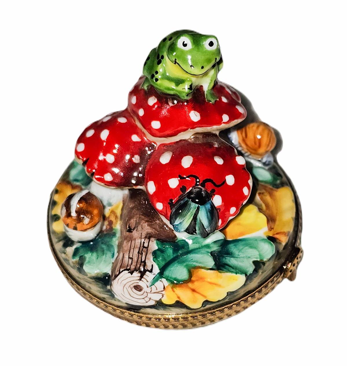 Frog on Mushrooms Well Detailed Limoges Box, view 4