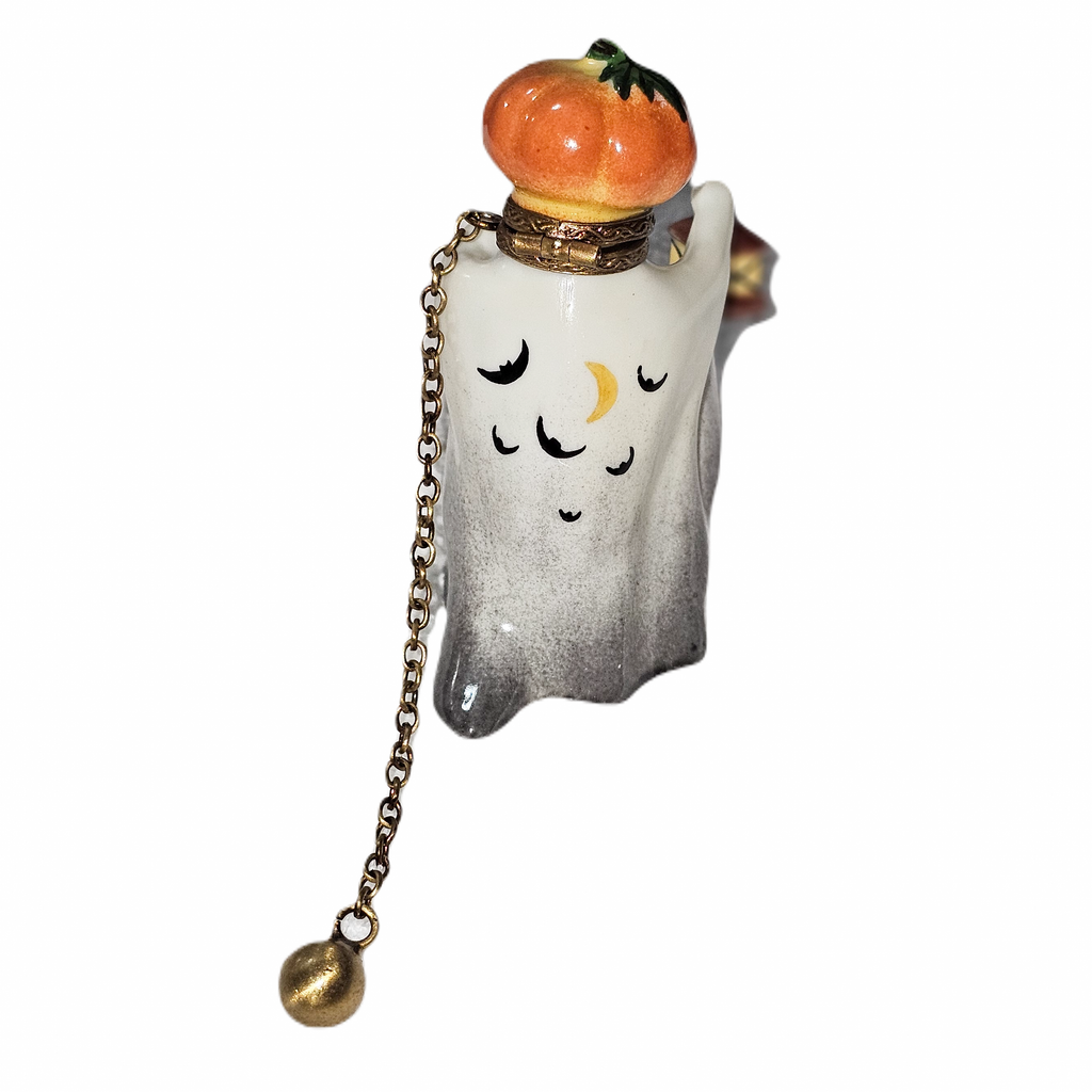 Fine art lovers will admire this Jack O Lantern Head Ghost Limoges box