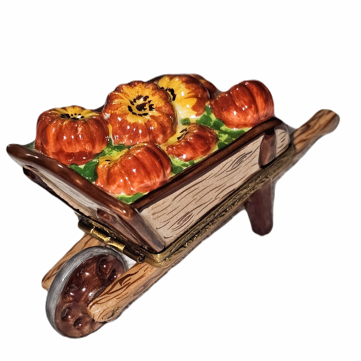 Fine French craftsmanship on the Wheelbarrow Filled with Pumpkins Autumn Limoges box, painted by hand