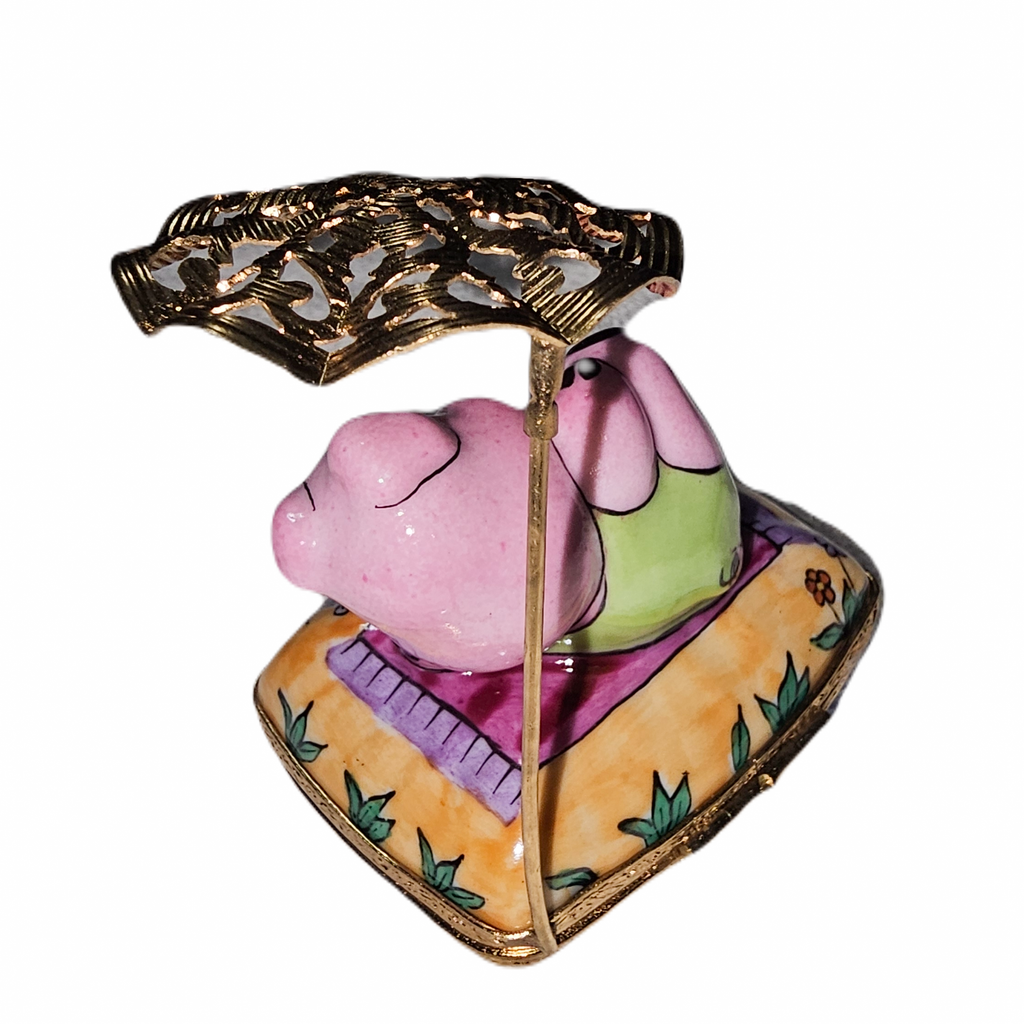 Pig on Beach w Umbrella Limoges Box, view 4