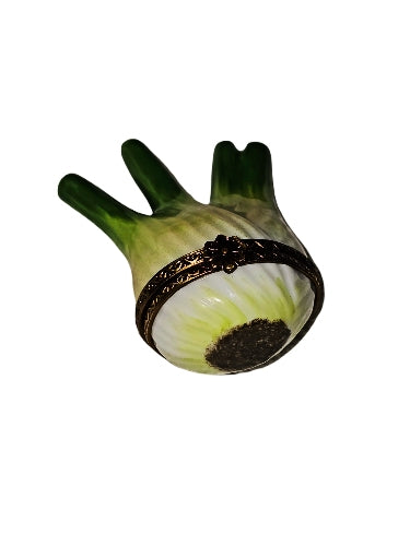 Fennel PV Limoges Box for Collectors, a hand-painted Limoges porcelain gift