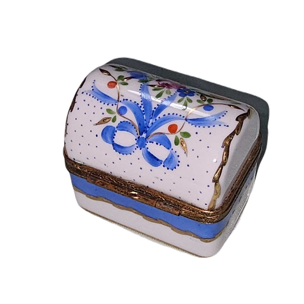 Light Blue Chest w Flowers Decor, view 3