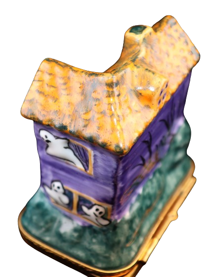 Gift idea for someone who loves France: Haunted House Limoges box