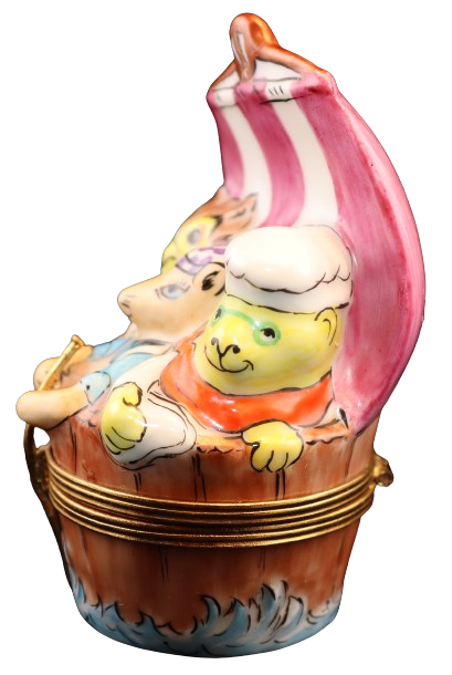 Three Men in a Tub Artoria Limoges Box, view 7