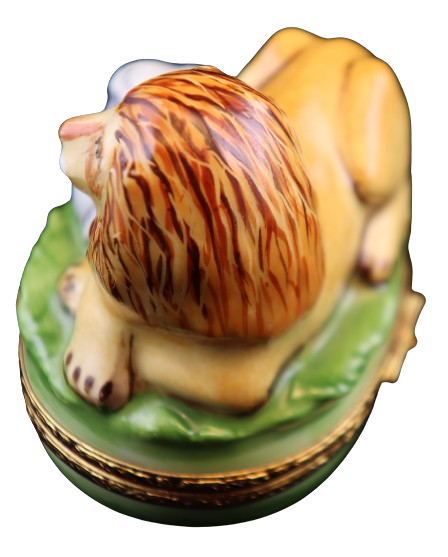 Lion and Lamb Jewish Christian Limoges Box Figurine, view 2
