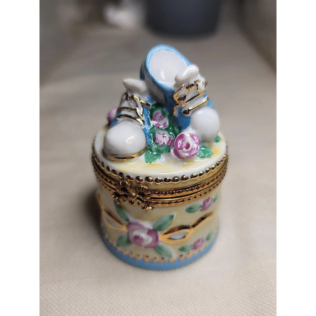 Baby Shoes No 1 of 750 Limoges Box Figurine Keepsake, view 8