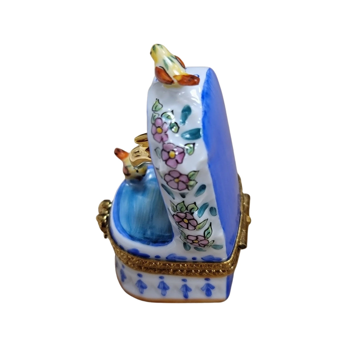 Fountain w Birds Limoges Box Figurine, view 5