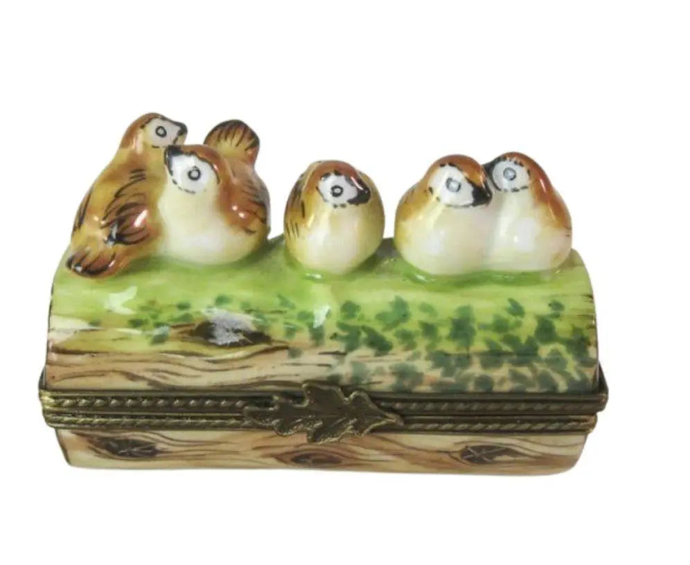 Artisan-painted Birds on a Brance Limoges box from France, a cherished collectible