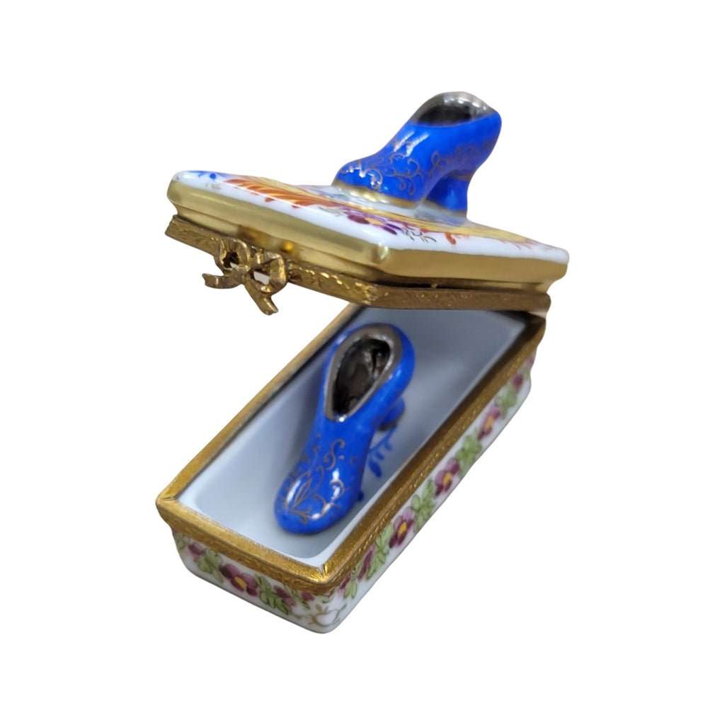 Blue Shoes Flowers Fashion Figurine, view 3