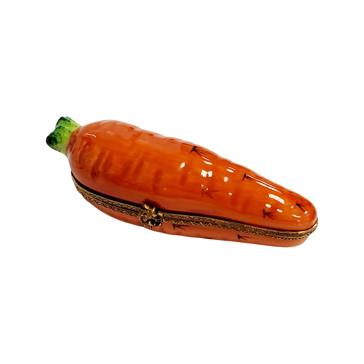 Fine French craftsmanship on the Carrot with Brown Rabbit Limoges box, painted by hand