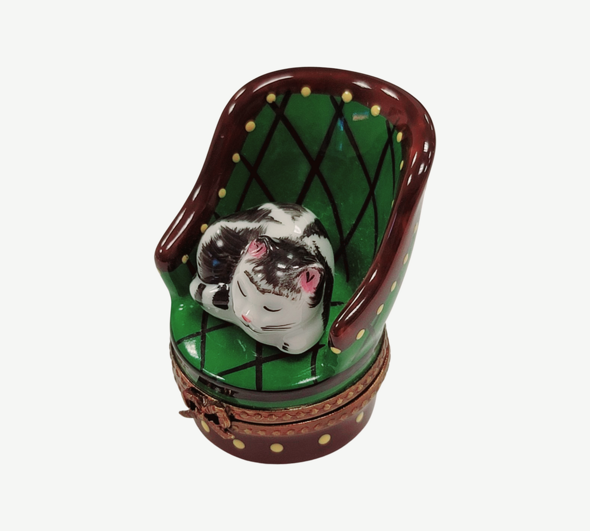 A thoughtful gift for Francophiles: the Cat in Green Chair Limoges box