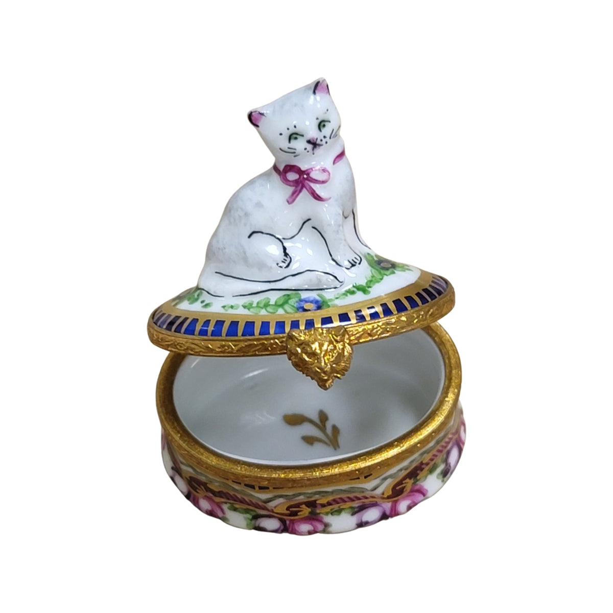 Underside of the Cat Sevre Roses Base Cat Limoges box with the maker's marks collectors look for