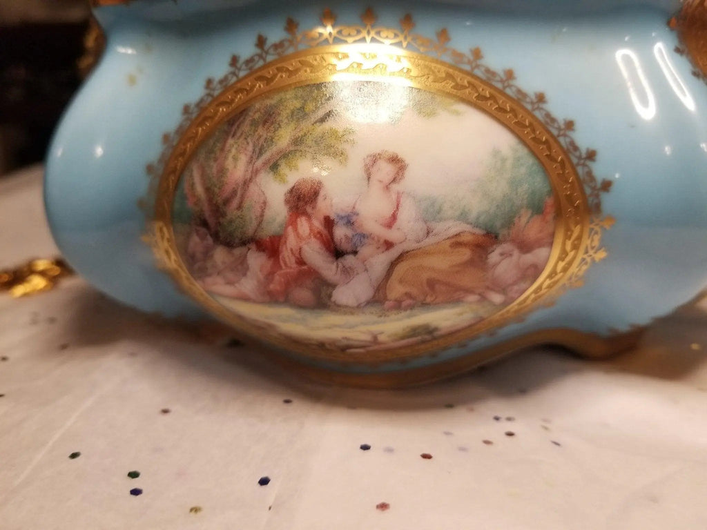 Chantilly LT Blue Chest Limited Edition, view 9