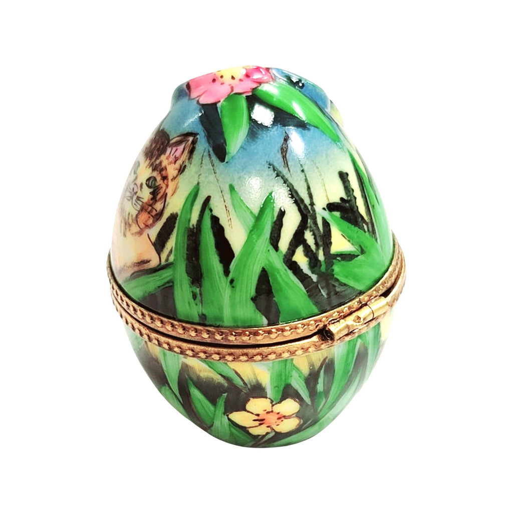Egg Butterfly Cat in Grass Porcelain Art Object, view 6