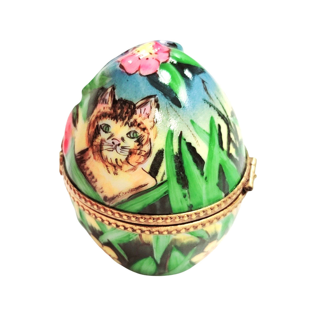Egg Butterfly Cat in Grass Porcelain Art Object, view 9