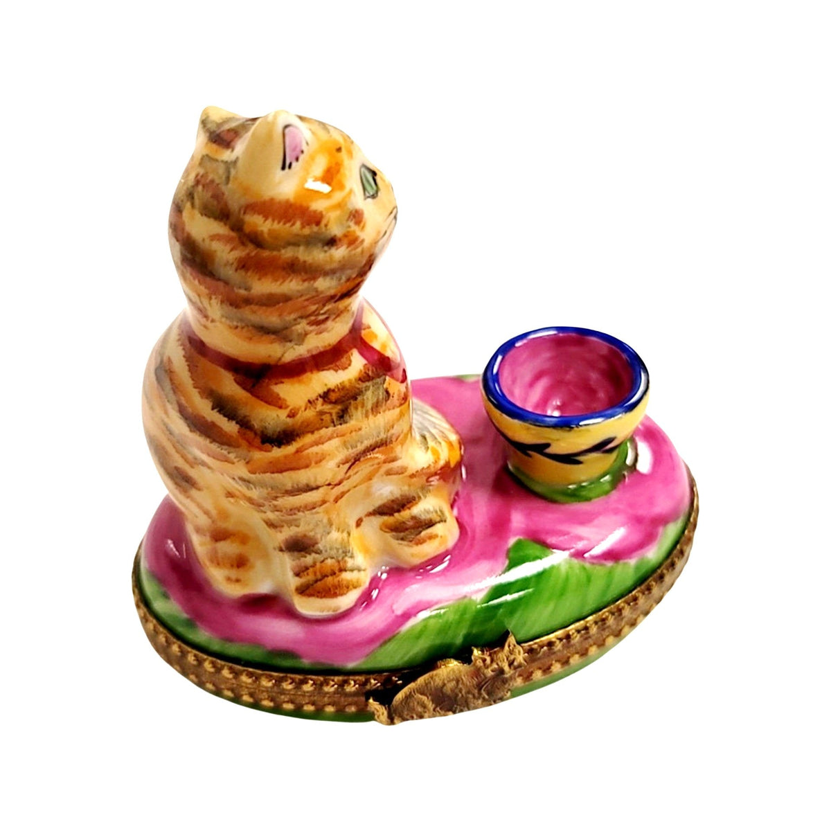Fine art lovers will admire this Cat with Pink Cup Limoges box