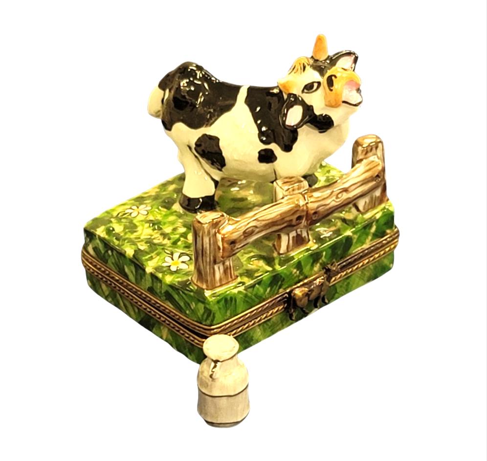 Cow on Farm Limoges Box for Nature Lovers, a hand-painted Limoges porcelain gift