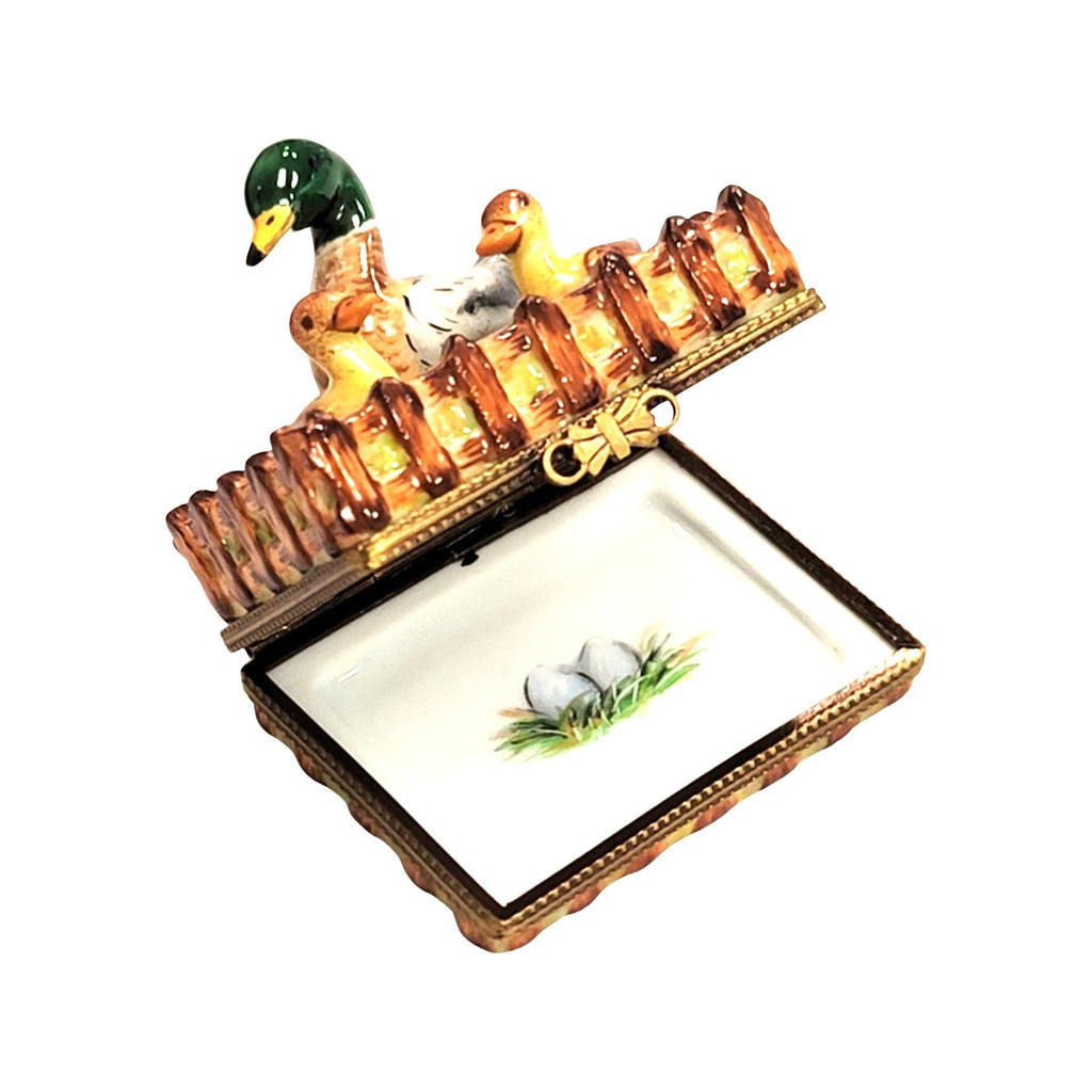 Collectible 3 Ducks on Farm Limoges box with artisan brushwork