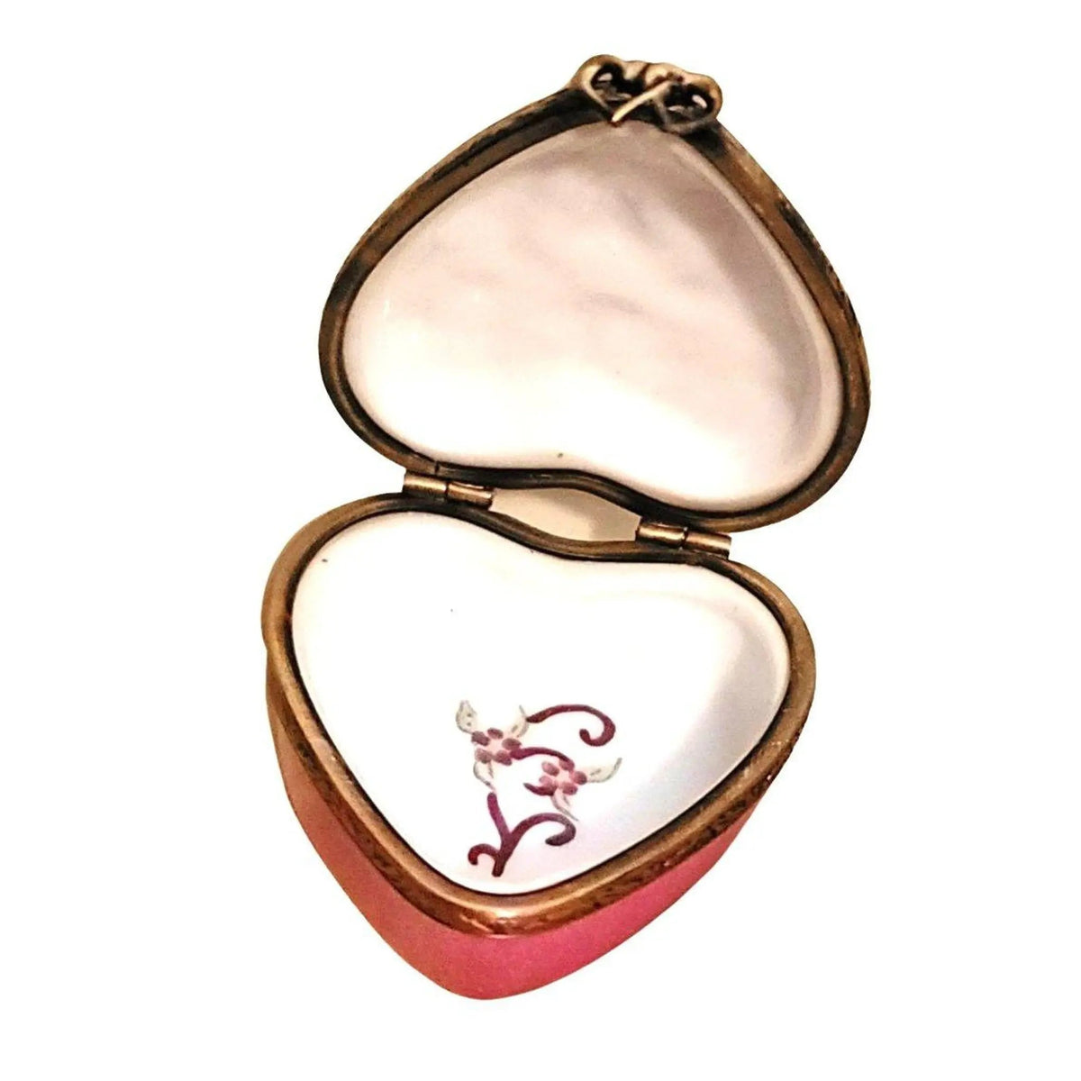 Painted details on the Cherubs on Heart Limoges box, French art in miniature