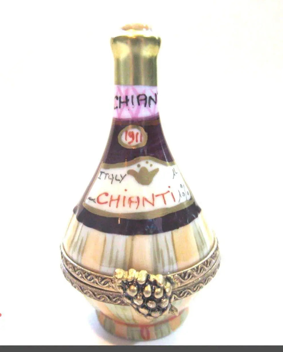 Chianti Wine Italy Limoges Box Figurine, view 3