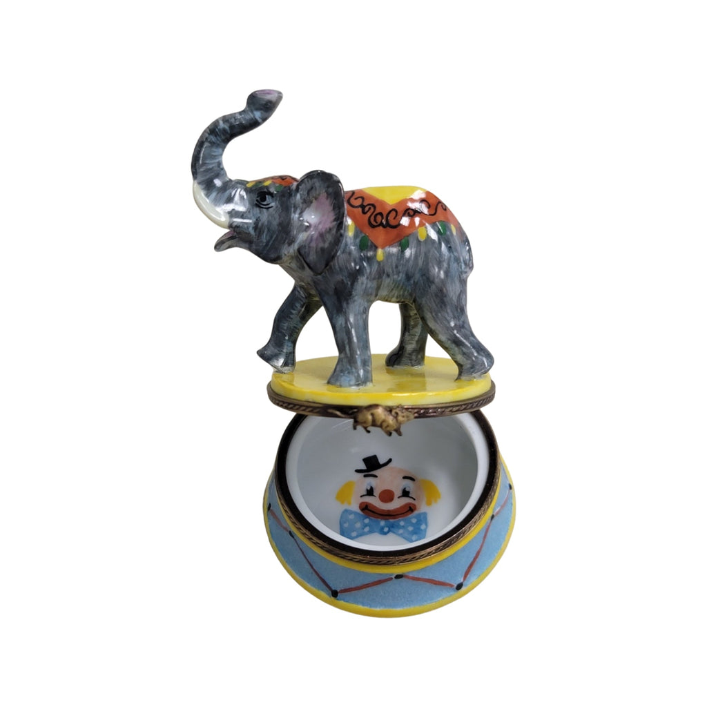 Painted details on the Circus Elephant Limoges box, French art in miniature