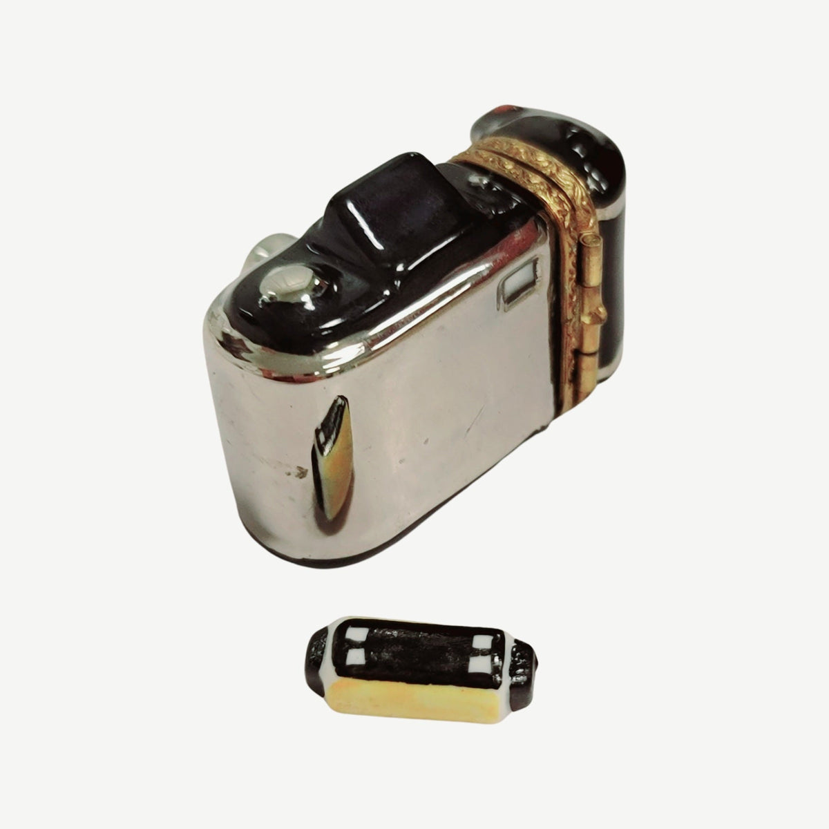 35mm Black Camera with Film Limoges box, an heirloom-quality piece for collectors