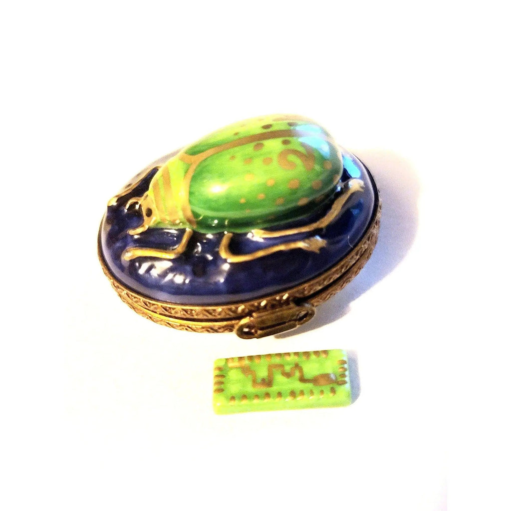 Limoges Boutique presents the Computer Beetle Bug with Chip Y2K, a genuine Limoges box painted by hand in France