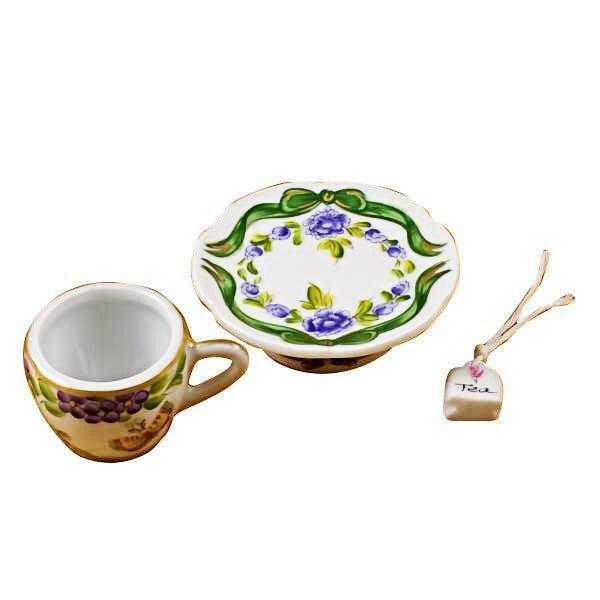 Gift idea for someone who loves France: Cup Saucer Butterfly Limoges box