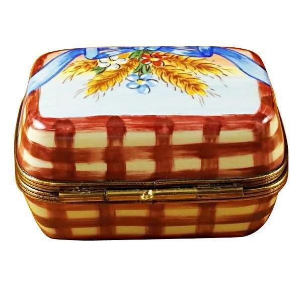 Fine French craftsmanship on the Easter Eggs with Chick Limoges box, painted by hand