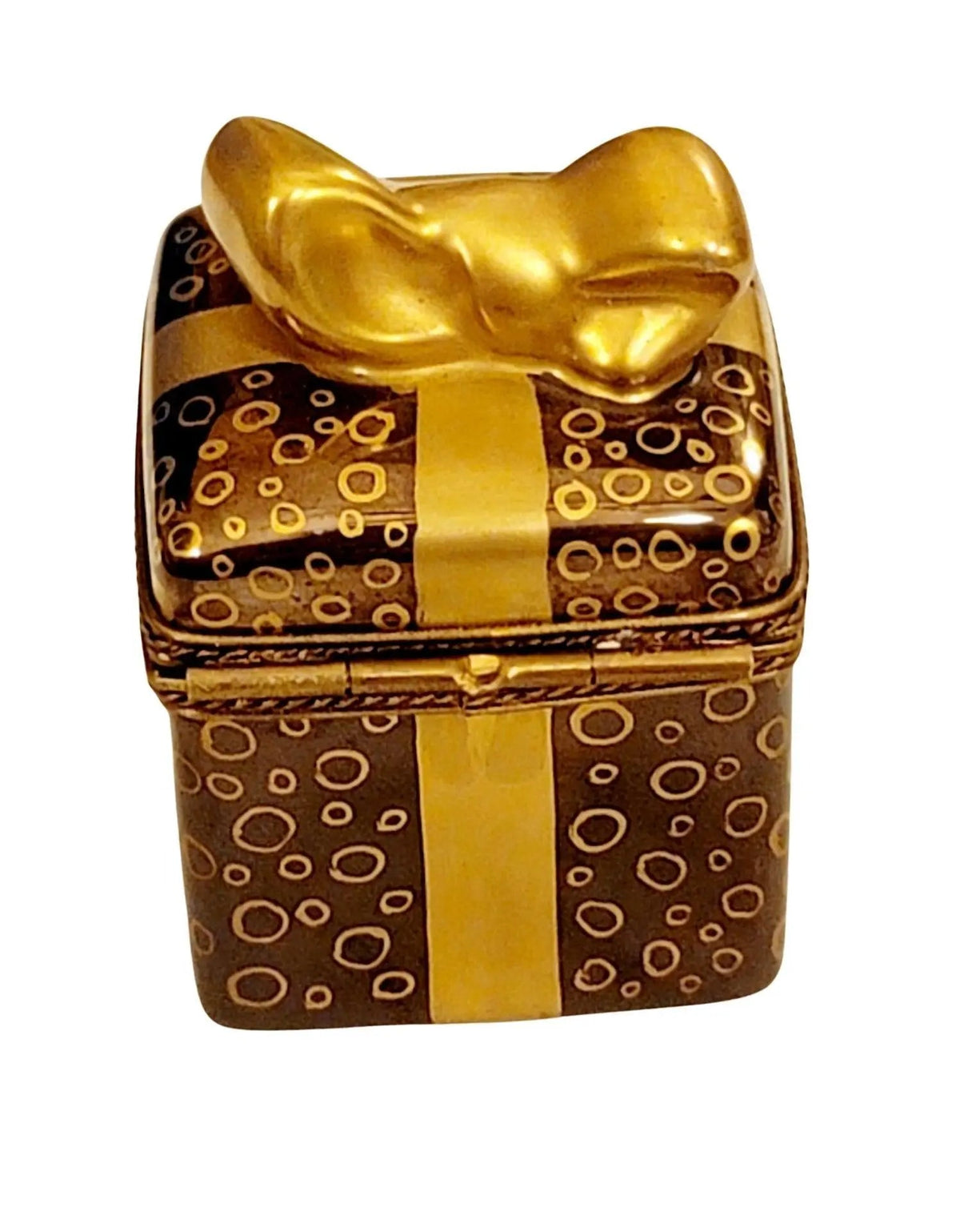 The painter's artistry shows on this Black Gold Present Limoges box