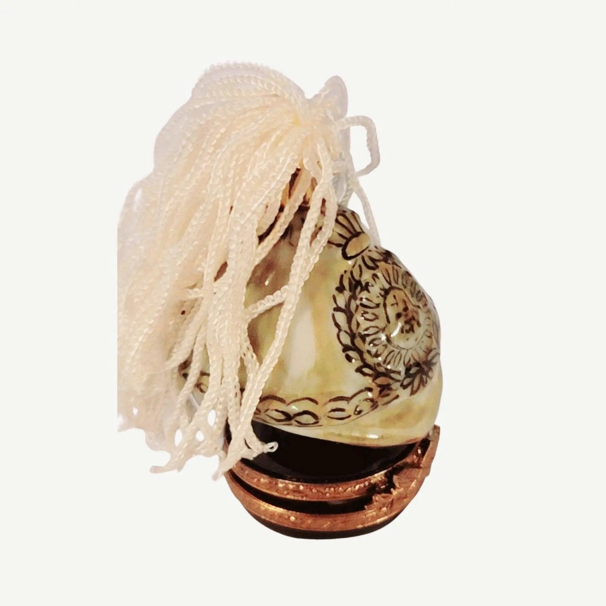 A thoughtful gift for Francophiles: the White Guard Military Helmet Hat Limoges box