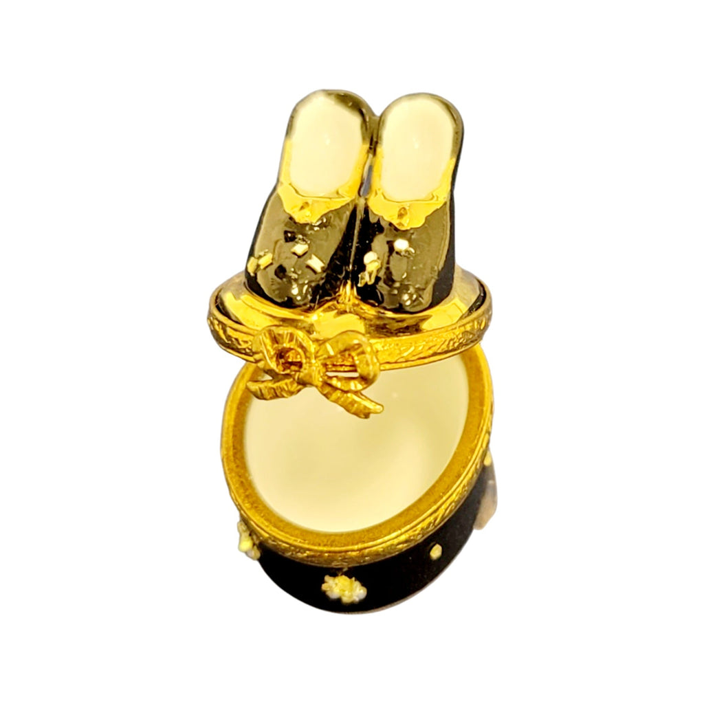Shoes on Oval Limoges Box for Collectors, view 4