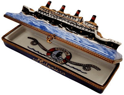 A thoughtful gift for Francophiles: the Floating Titanic 3.5 Limoges box