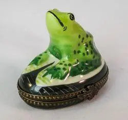 Frog Chirping Porcelain Limoges Porcelain Art Object Limoges, view 2