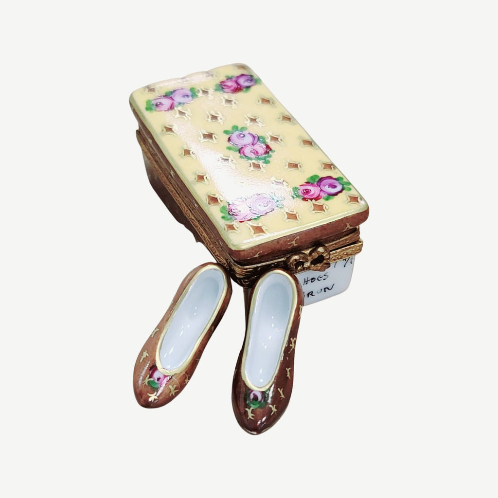 Shoes in Gold Roses Figurine Box, view 5