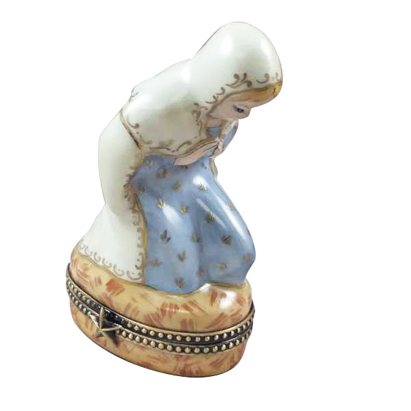 Satin Nativity Set, 12 Pieces Limoges Box, view 9