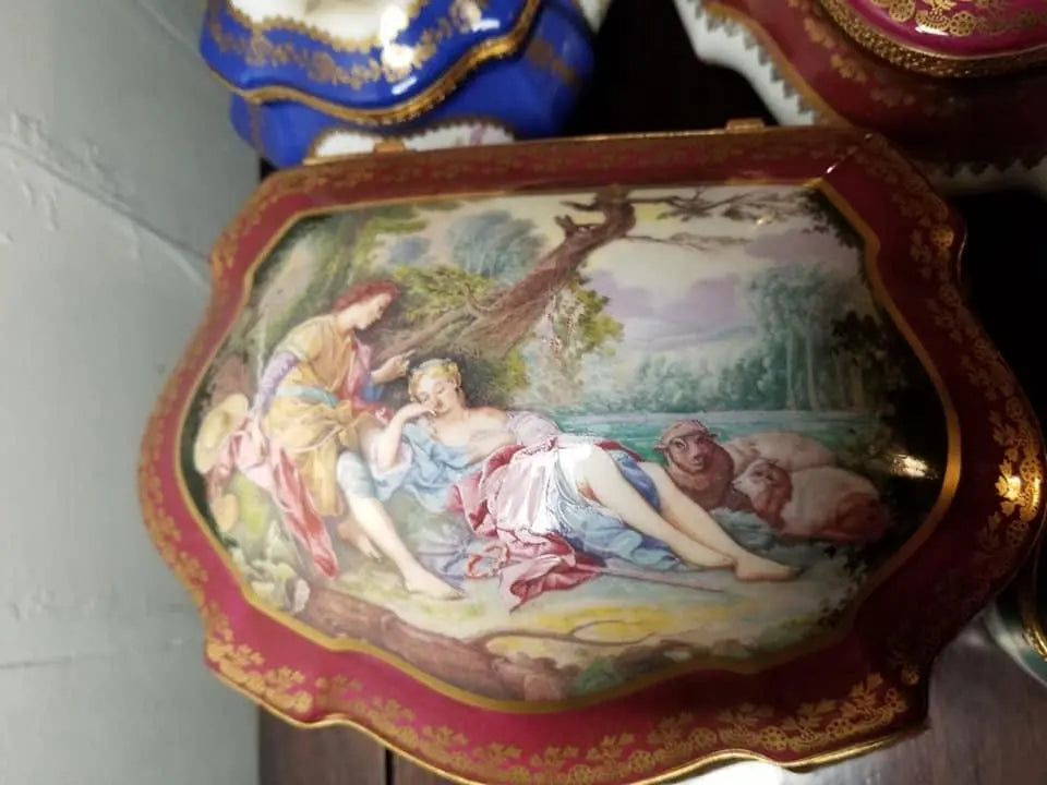 Lovers Jewelry Box 250 Romantic Limoges Gift Box, view 10