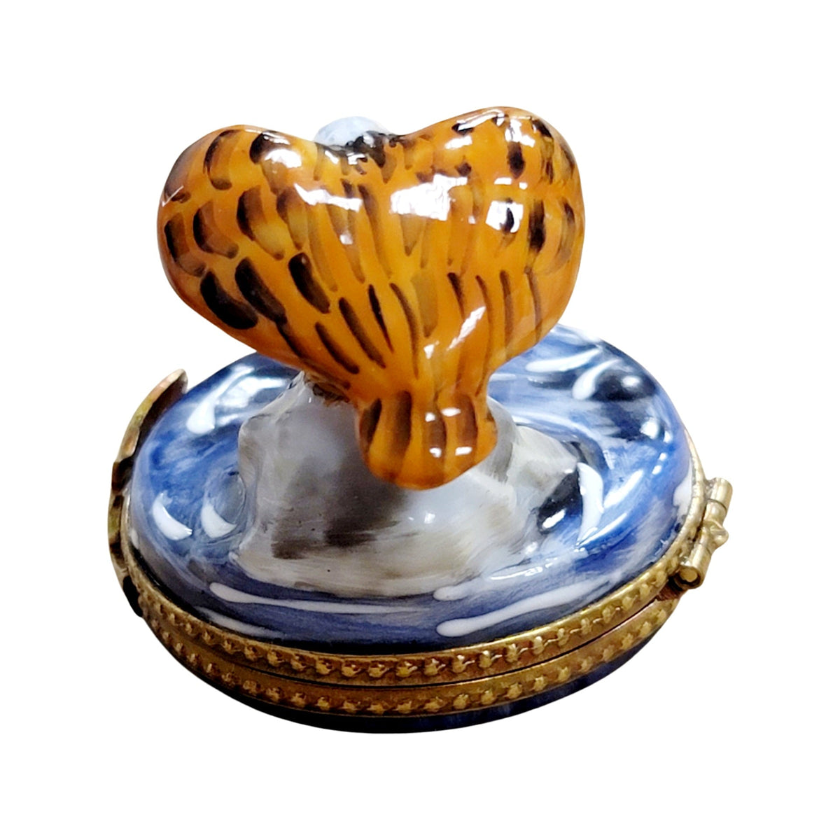 Bald Eagle Catching Prey Porcelain Limoges Porcelain Art Object, view 4