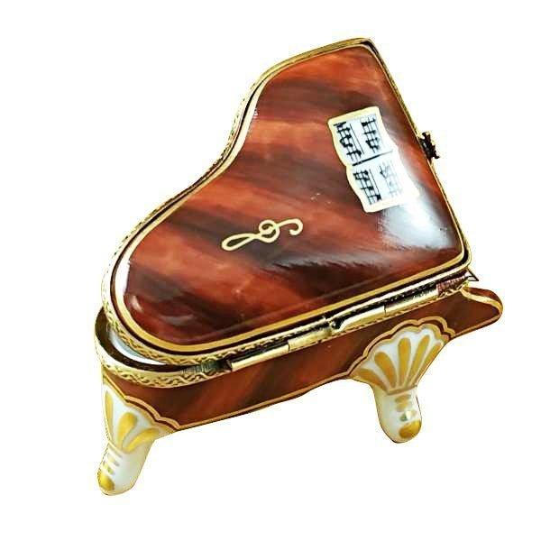 Painted details on the Mini Piano Limoges box, French art in miniature