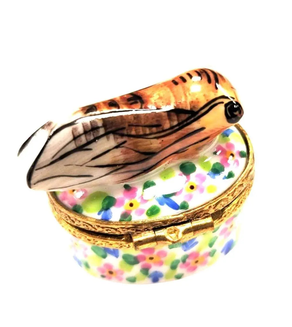 Mini Locust Limoges Box Figurine for Insect Lovers, view 4