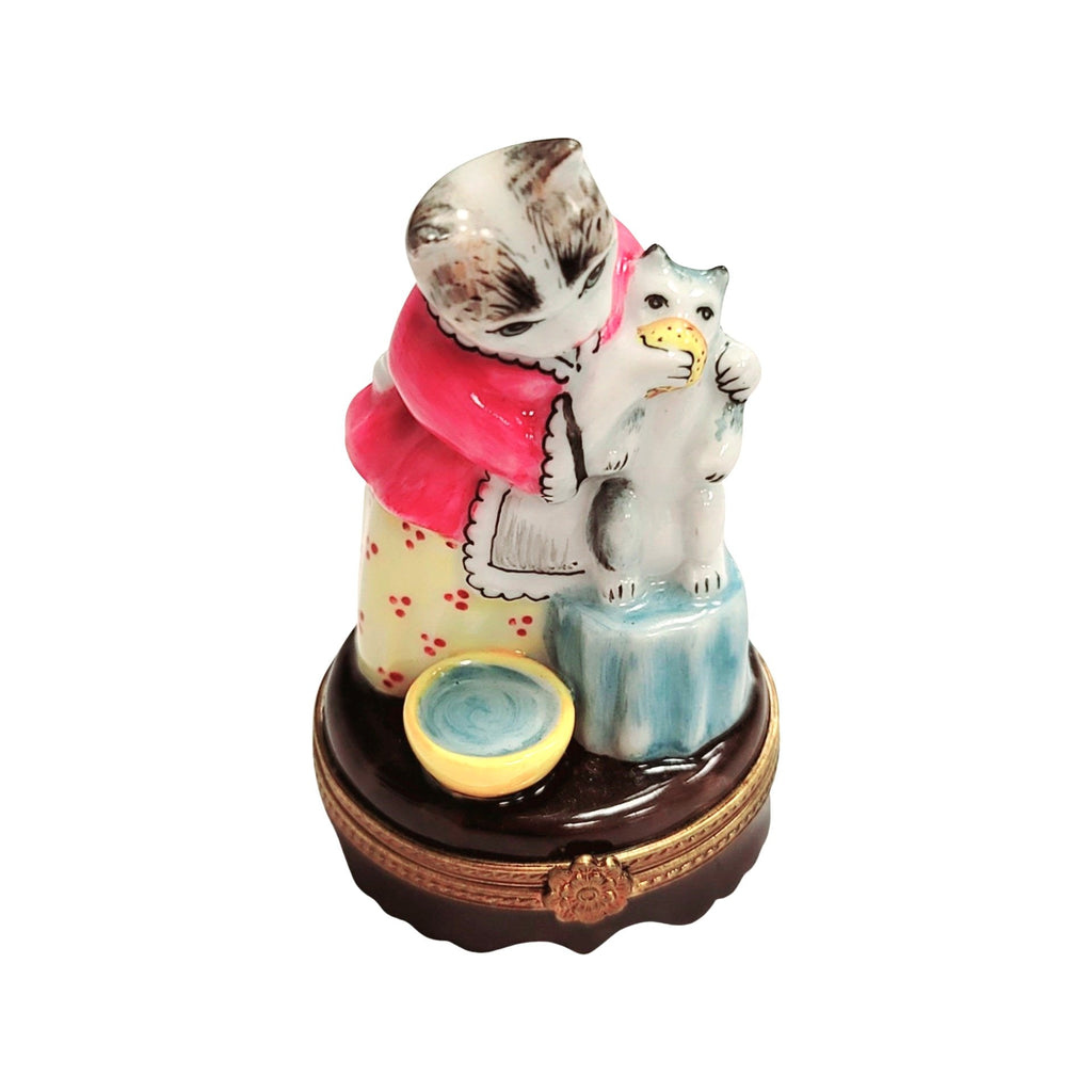 Mother Cat Feeding Baby Porcelain Limoges Porcelain Art Object, view 4