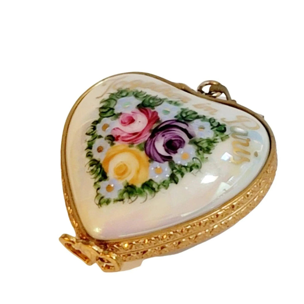 A thoughtful gift for Francophiles: the Mother Sweetheart Pendant for Her Limoges box