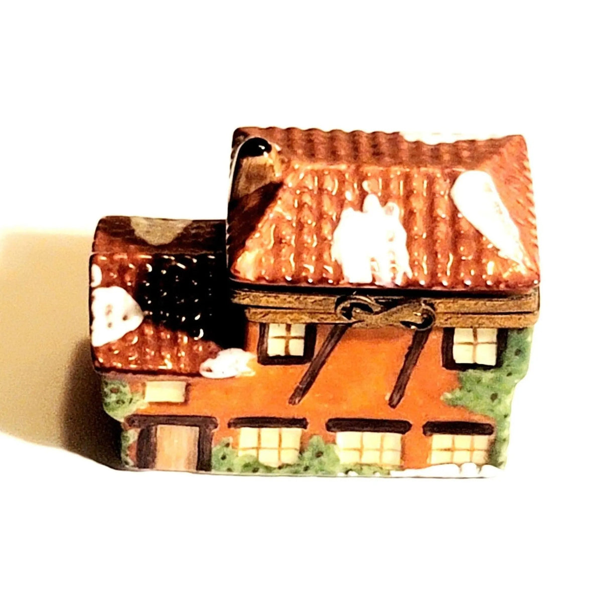 Collectible Neighborhood Snow House with Winter Cottage Santa Limoges box with artisan brushwork