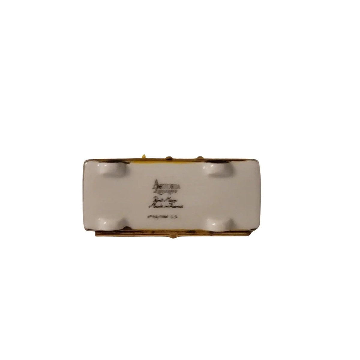 Fine French craftsmanship on the York Taxi Limoges box, painted by hand