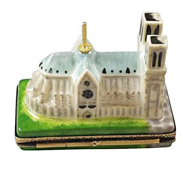 Fine French craftsmanship on the Notre Dame Limoges box, painted by hand