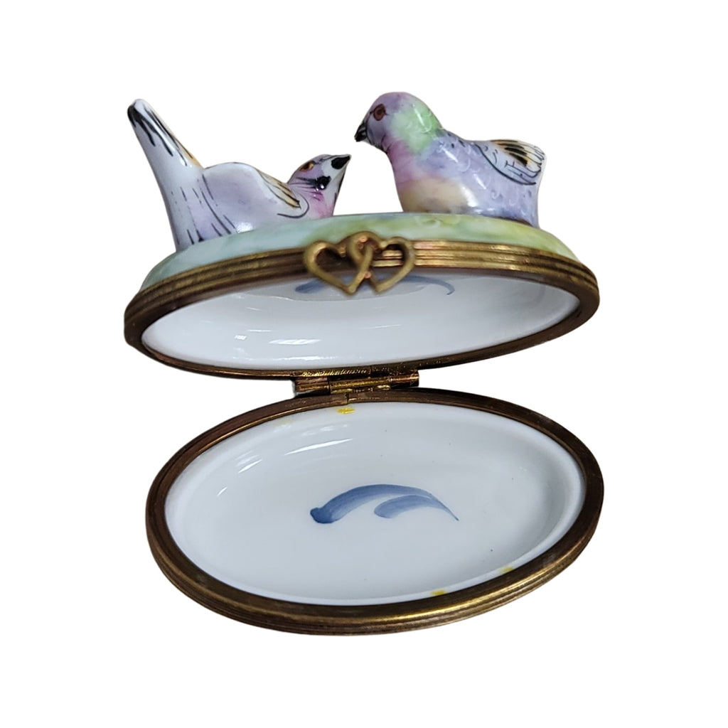 Two Pigeons Birds Pastel Figurine for Collectors, view 2