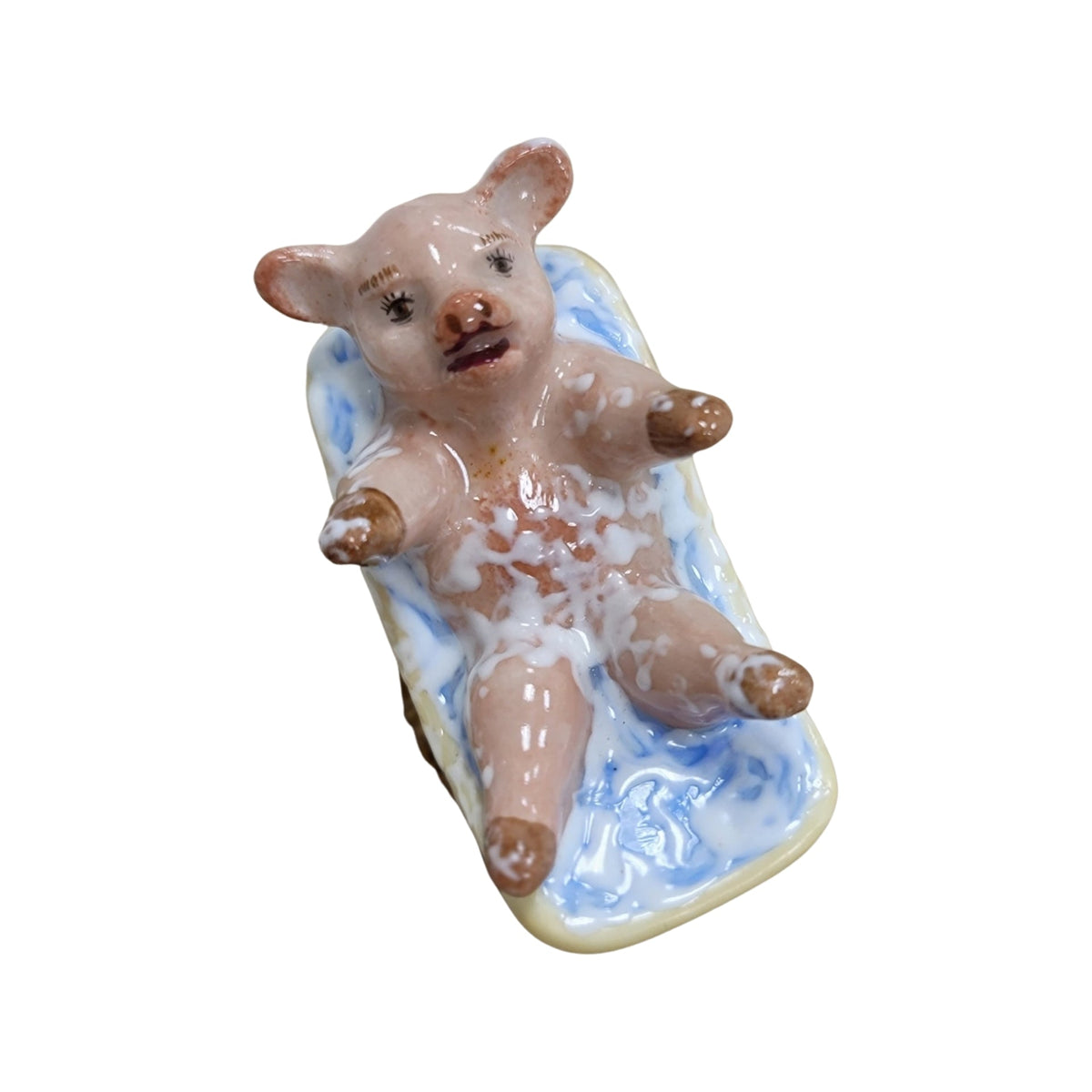 Pig in Bathtub Luxury, view 3