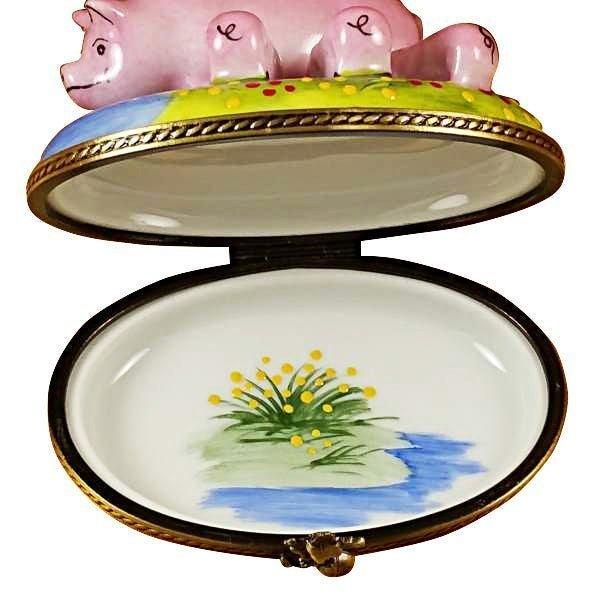 Pig with Three Babies Limoges Box, view 2